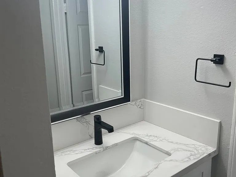 21700 Septo St #D108 — Photo 4