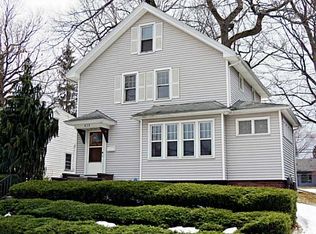 423 Spencer Rd, Rochester, NY 14609