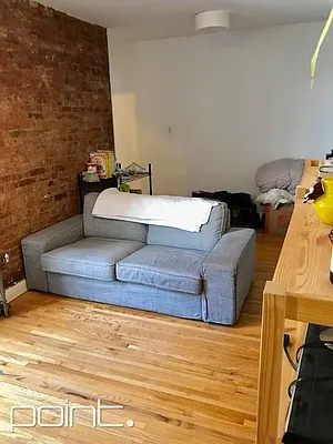 Rented by Point NYC | media 17