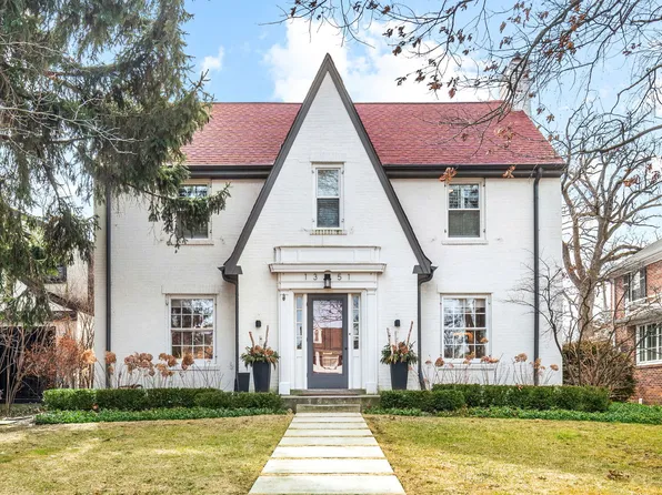1351 Ashland Ave, Wilmette, IL 60091