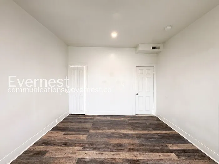 2440 Callow Ave #3 — Photo 12