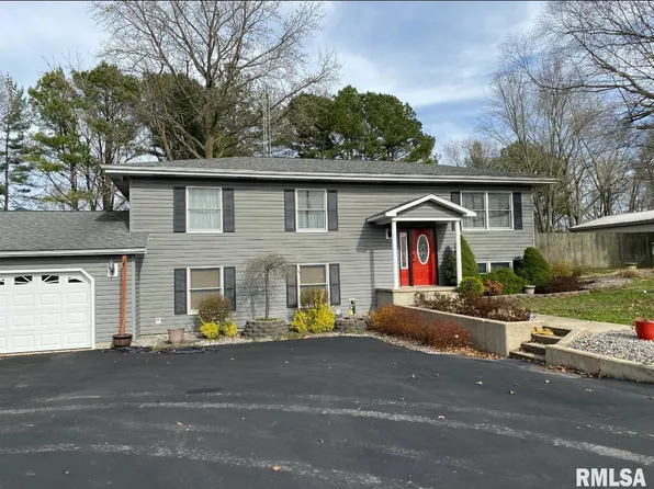 10458 N Puckett Ln, Mount Vernon, IL 62864