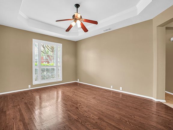 4th image of 7900 Roaring Ridge Dr