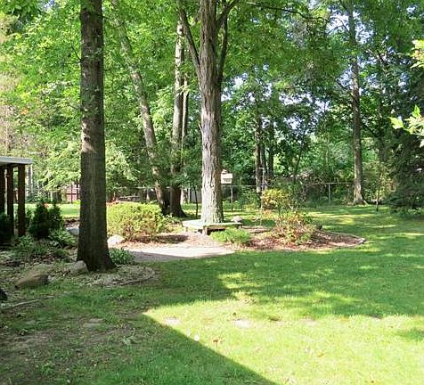 2nd image of 108 Hickory Hollow Dr