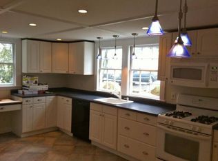 162 Washington St, Gloucester, MA 01930