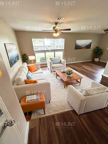 6086 Polaris Dr Photo 1