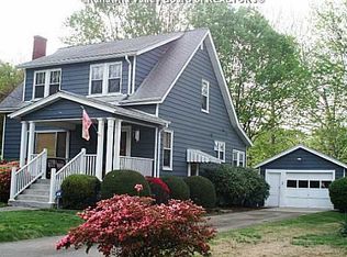 929 Lee St, Saint Albans, WV 25177