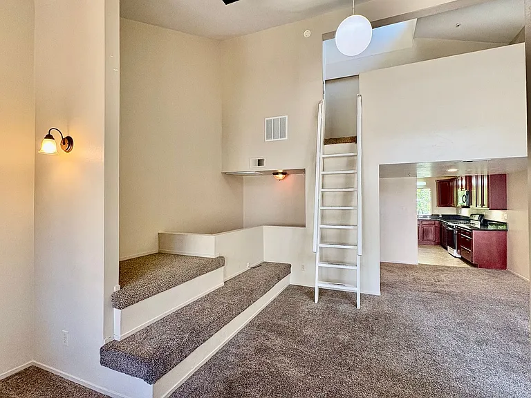 1185 E Foothill Blvd #20 — Photo 19