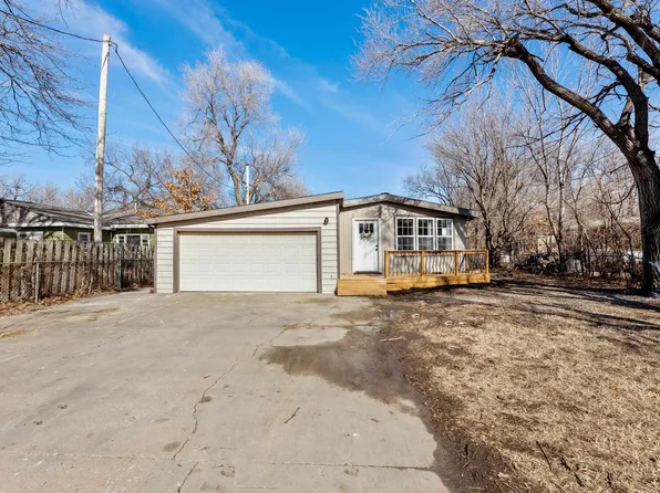 412 E 63rd St N, Wichita, KS 67219