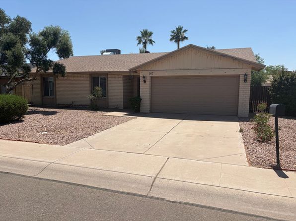 907 W Marlboro Cir