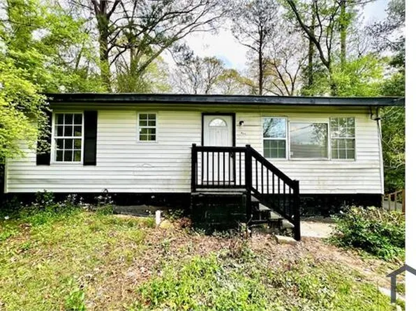 511 Emily Pl NW, Atlanta, GA 30318