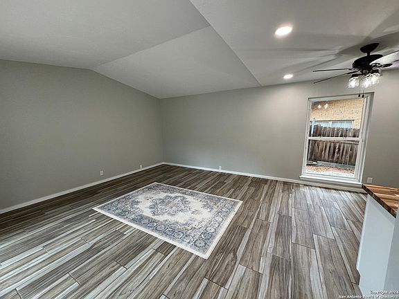 5th image of 6918 FOREST PARK ST