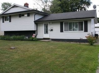 13989 Havendale Dr, Brookpark, OH