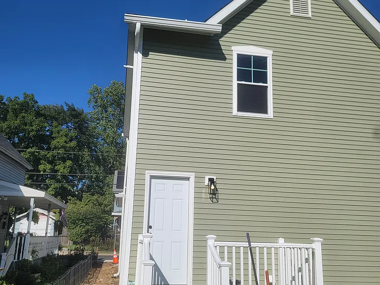 78 West Ave — Photo 3