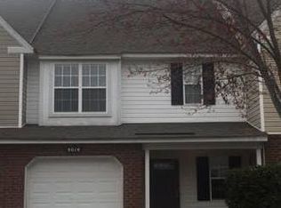 8014 Christmas Ct, Charlotte, NC 28216