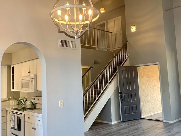 5th image of 4038 E Mountain Sage Dr