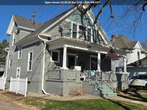 2111 S Newton St, Sioux City, IA 51106
