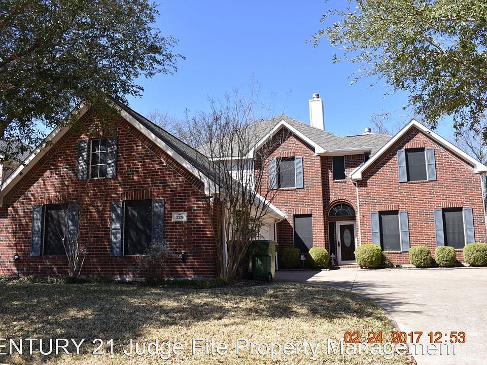 1st image of 329 Saddlebrook Dr