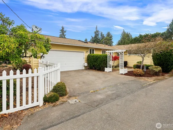 20224 Greenwood ave N, Shoreline, WA 98133