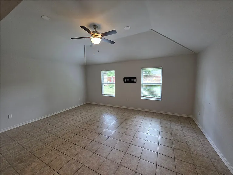 3414 Bristlecone Trl — Photo 6