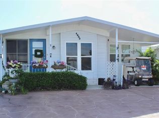 4852 Bobby Ave, Zephyrhills, FL 33541