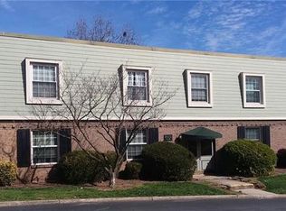 2600 Park Rd APT F, Charlotte, NC 28209