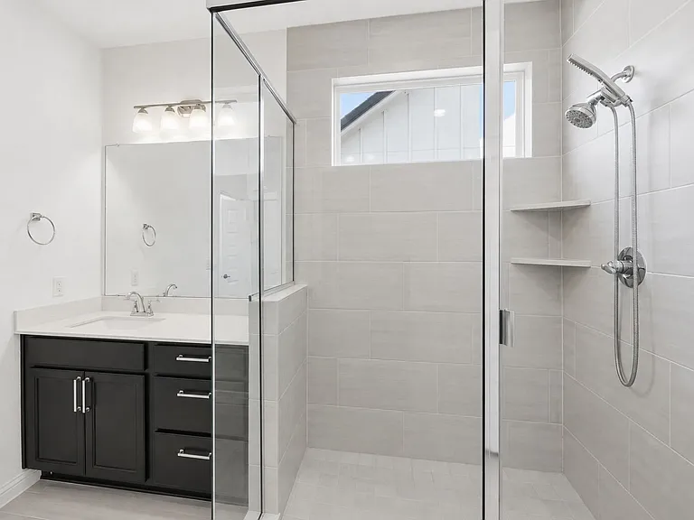 7220 Poulain Dr — Photo 25