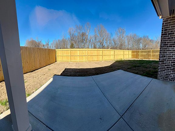 2nd image of 9744 N Bloomington Cir