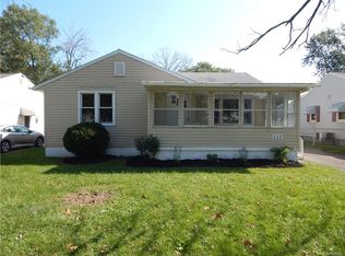 439 70th St, Niagara Falls, NY 14304