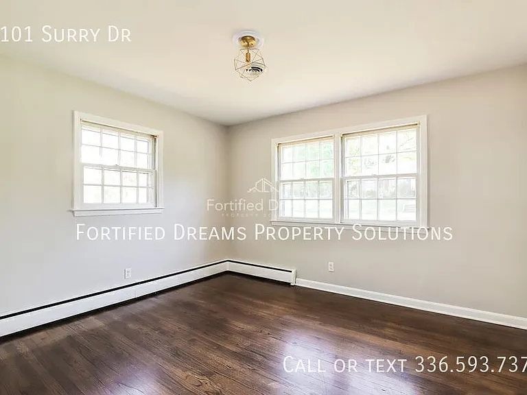 1101 Surry Dr — Photo 13