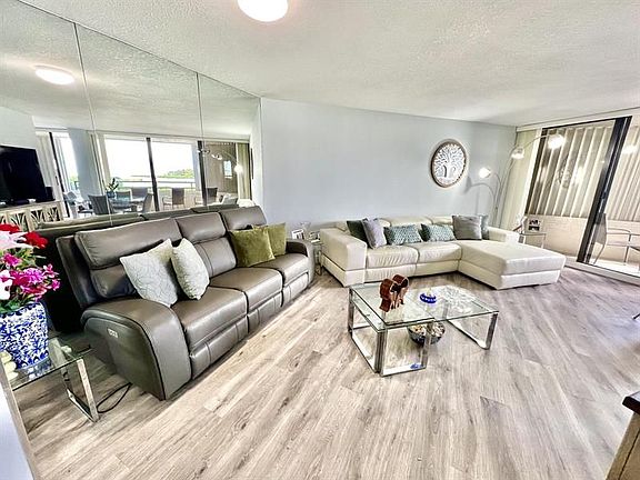 3rd image of 3560 S Ocean Blvd APT 202