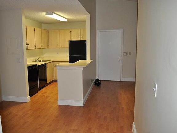 4th image of 10781 Cleary Blvd APT 310