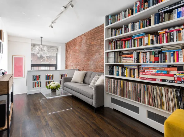 15 Jones Street image 1 of 5