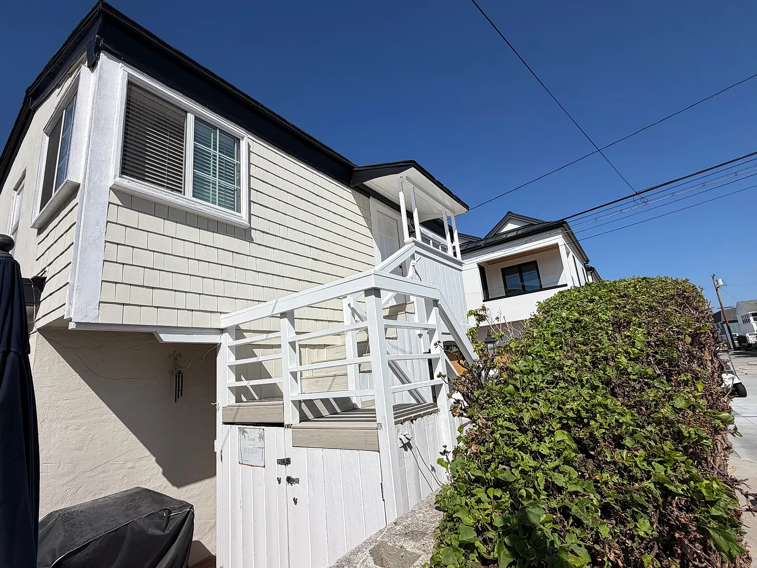 1 bed, 375 sqft, $3,350 — Photo 2