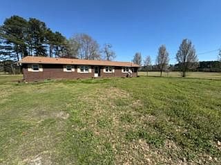 1st image of 810 Bolick Rd Unit B