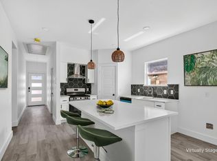 9704 Valley Mills Ln, Dallas, TX 75227