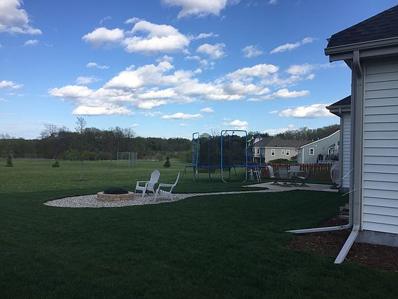 3rd image of 2521 Tumbleweed Cir