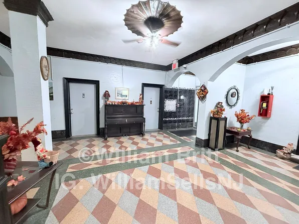 259 Grant Avenue image 16 of 21