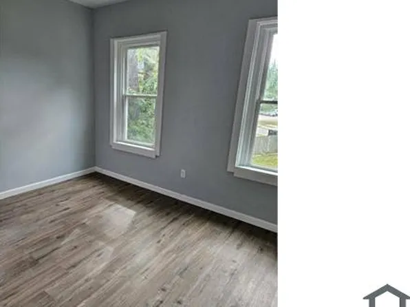 1169 E 58th St #1, Cleveland, OH 44103