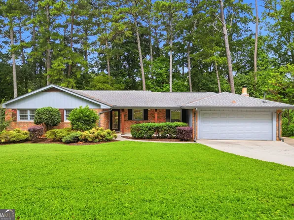 2858 Templar Knight Dr, Tucker, GA 30084