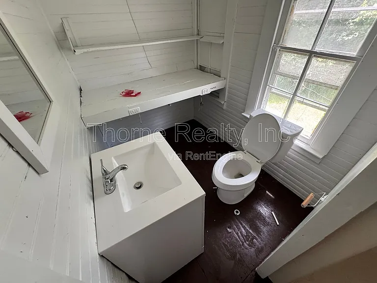 809 Sunset Ave — Photo 5