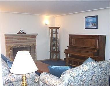 5th image of 3905 Loma Vista Dr