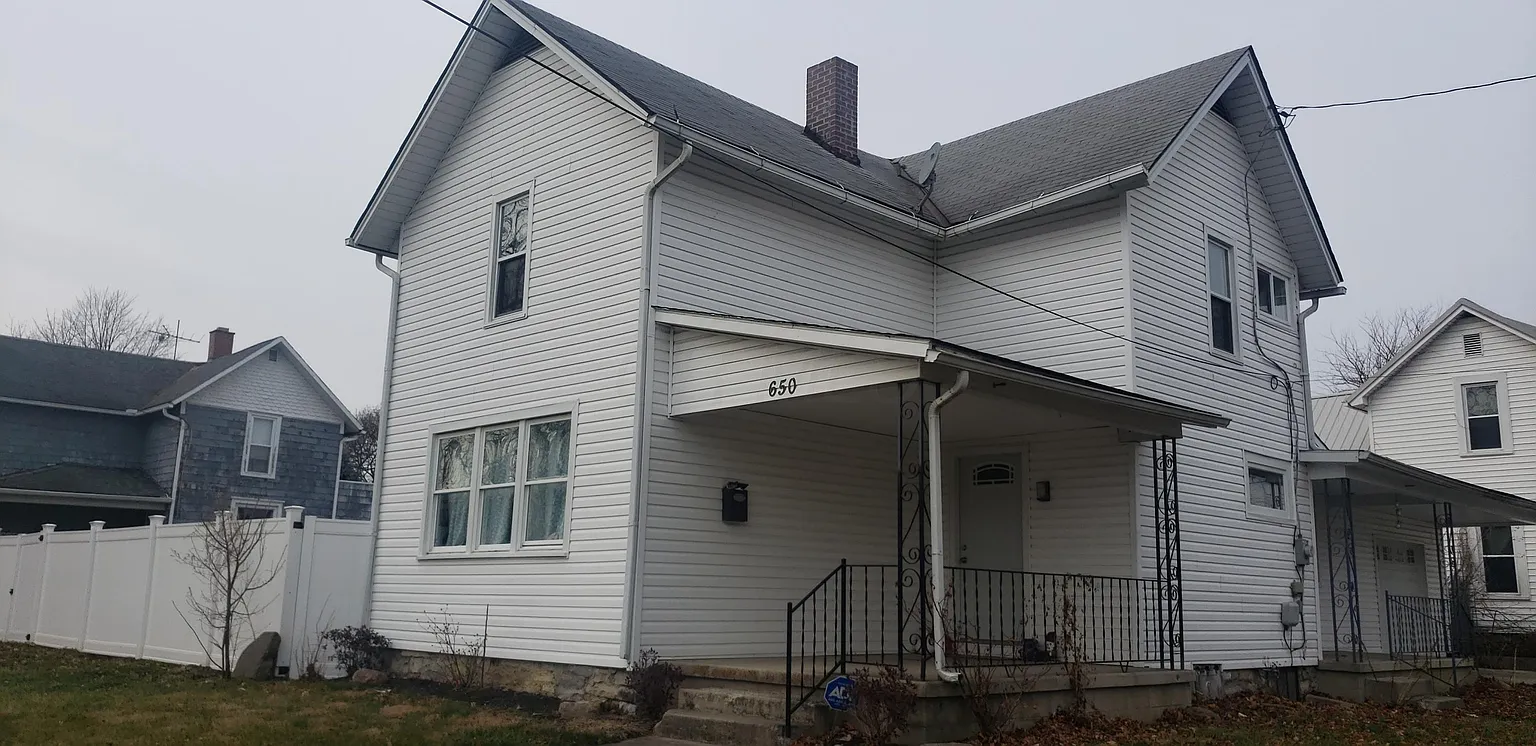 650 E Church St photo 1