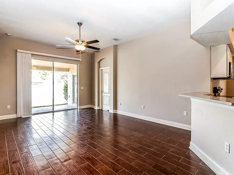 10124 Coldwater Loop — Photo 4