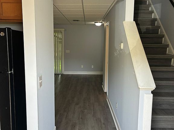2nd image of 1202 Westdale Dr