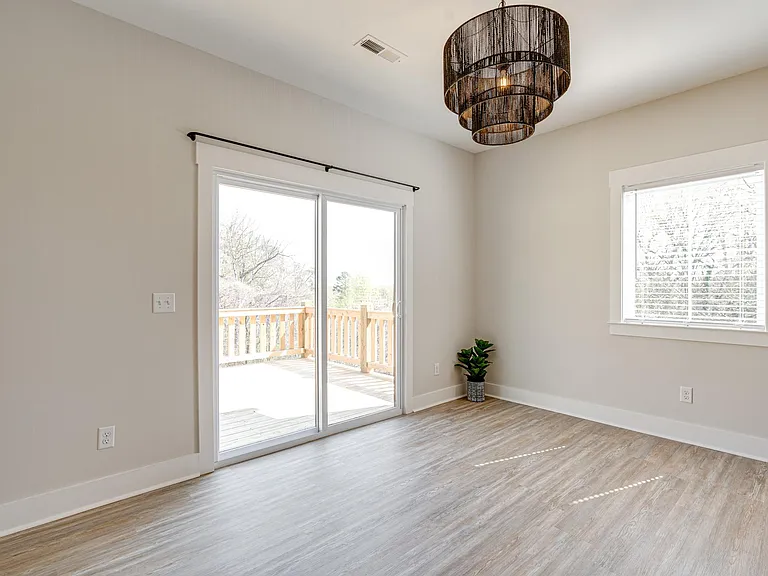 301 Candle Light Dr — Photo 10