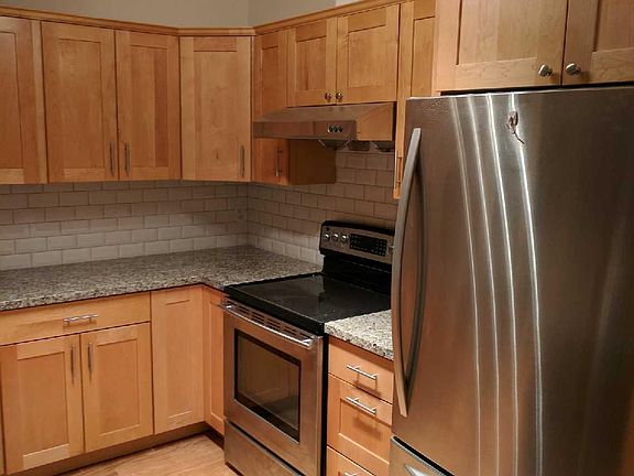 2nd image of 15019 SE 46th St