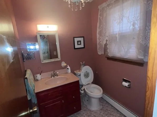 644 Avenue A image 14 of 15