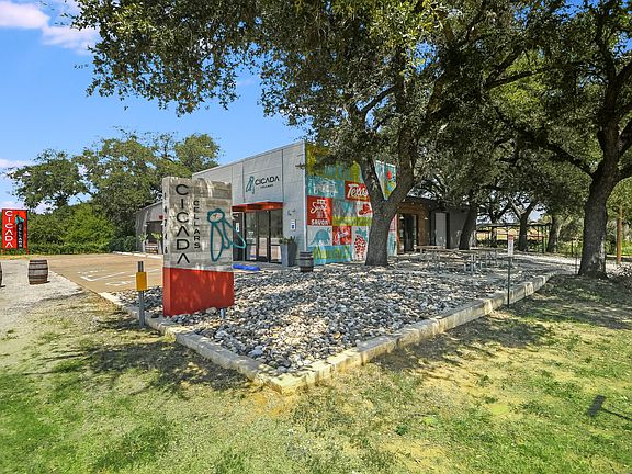 2nd image of 14746 E Us Highway 290