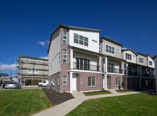 12955 S Hells Knob Ct, Riverton, UT 84096